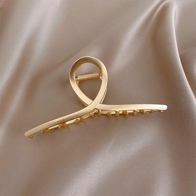 China Metal Hair Clips Claw New Gold Claw Clips Hair Claw Dangle Clip For Girls Geometric Hair Claw Clips Non Slip Hair Accessories for sale