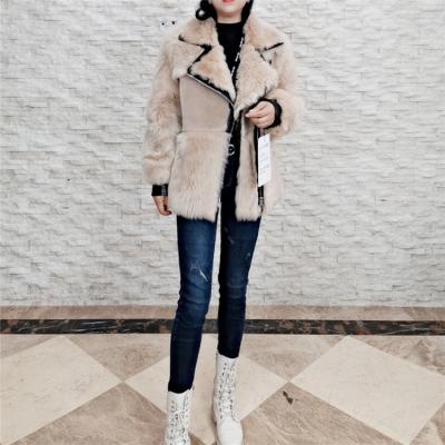 China High Quality New Design Breathable Lamb Fur Coat Ladies Short Thick Fur Jackets Winter Solid Color Women Coat for sale