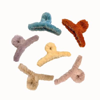 China Spring and autumn durable imit ation rabbit hair clip plush grab clip girls fashion hair accessories for sale