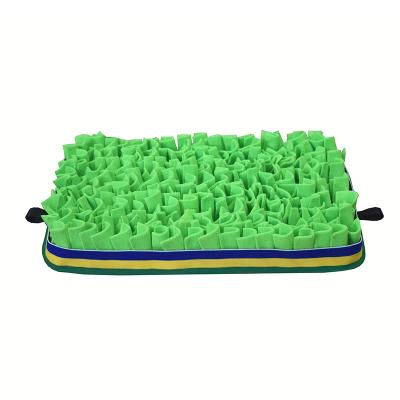 China 2021 New Design Waterproof Pet Training And Puppy Pads Slow Down Driver Dog Lick Mat For Food And Water for sale