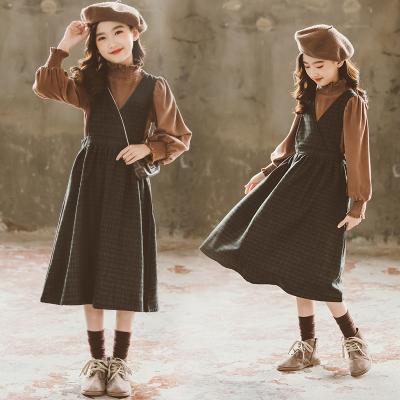 China 2021 new big children's suit 2021 autumn casual girls' supreme leader big girl's plaid suspender skirt winter 2pcs suits for kids clothes for sale