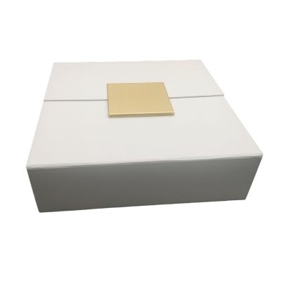 China BEAUTY PACKAGING Wholesale Gift Luxury White Folding Paper Box With Magnetic Closure Paper Box for sale