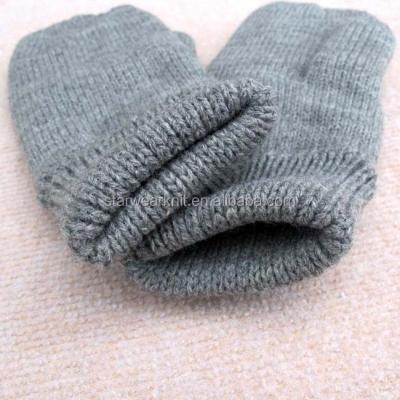 China Selling Jacquard Handsome Knitting Acrylic Gloves Cheap Warm Winter Mittens Thicken And Keep Warm Mitten for sale