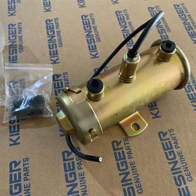 China STOCK Fuel Lift Pump New Ford 82006984 John Deere AR67543 AZ29951 New Holland 82006984 For Tractors Standard Size for sale