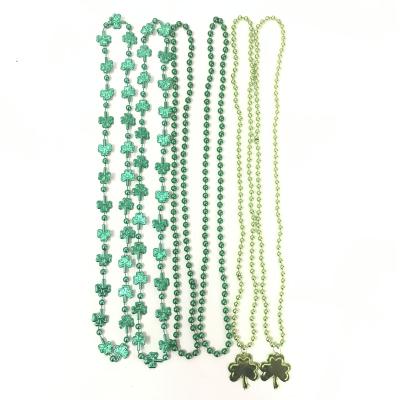 China Party Supplies St. Patrick's Day Decoration Irish Green Shamrock Irish Holiday Beads for sale