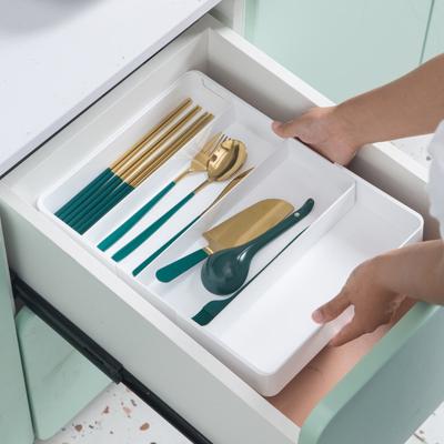 China Drawer Sustainable Organizer Plastic Adjustable Kitchen Cutlery Tray With Lid Utensil Organizer White Color for sale