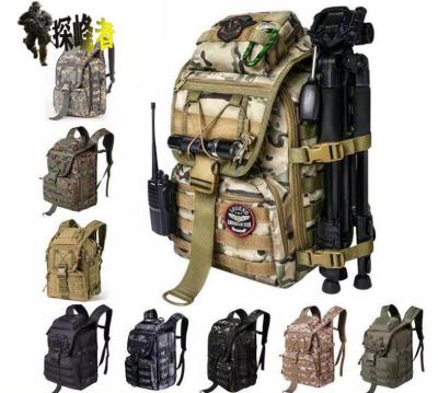 China Waterproof Durable Desert Lace Up Army Hiking Military Camouflage Backpack for sale