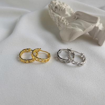 China Hot Sale JoyEver Trendy Jewelry Earrings 925 18k Gold Plated Huggie Circle Chain Earrings for sale