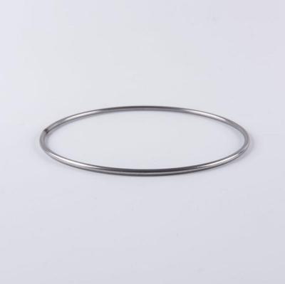 China Large Coil Diameter Stainless Steel O Shape Ring Circle Guides Spring for sale