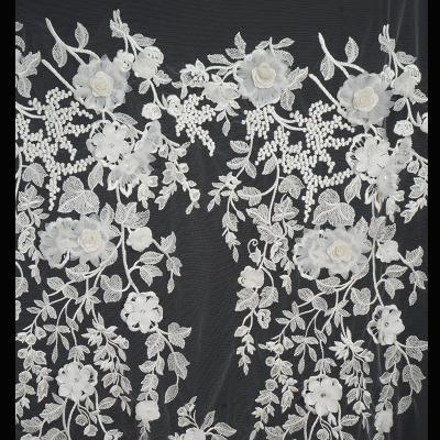 China Handmade White Embroidery Bridal Wedding Dress Fabric 3d Flower Lace Fabric for sale