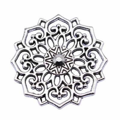 China 50pcs/bag 31x31mm Vintage Antique Silver Plated Bronze Plated Zinc Alloy Flower Charms Pendants ABD-C11776 for sale