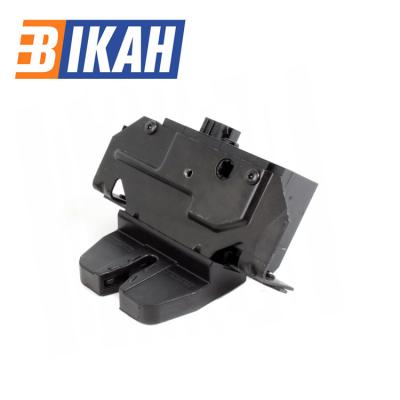 China Tailgate Door Lock Latch For OPEL VECTRA C KOMBI 2002-2008 OE: 5133099,13172981,13185566,133215 VECTRA C for sale