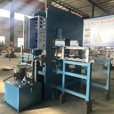 China 2020 Rubber Flooring Making Machine Vulcaniserende machine met 500 mm zuiger slag Te koop