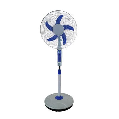 China Low Noise 12V Rechargeable Adjustable Floor Fan With DC Brush Motor for sale