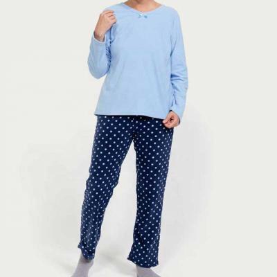 China 100% Cozy Ladies Nightwears Winter Women Pajamas Polyester Fleece Thermal Custom Sleepwear Set for sale