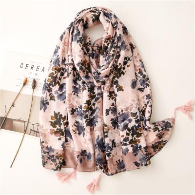 China 2021 Latest Design Viscose Cotton Viscose Scarf Women Hijabs Floral Print Flower Scarves Pink Head Scarves for sale