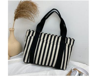 China 100% Eco-friendly Fashions Striped Canvas Large Capacity Ladies Shopping Bag Zebra Pattern Ladies Tote Bag For Daily Travel for sale