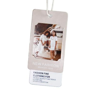 China Custom Luxury Recyled Brand Hang Tag Garment Paper Hangtag String Tag for Garment and Bag for sale