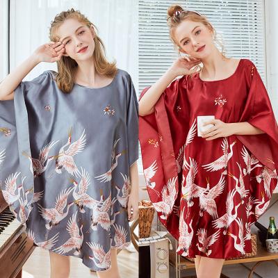 China Free Size High Quality Women's Homewear Lounge Wear Sleepwear Silk Fabric Flower Casual Oversize Women's Sleepwear Breathable Sleepwear for sale