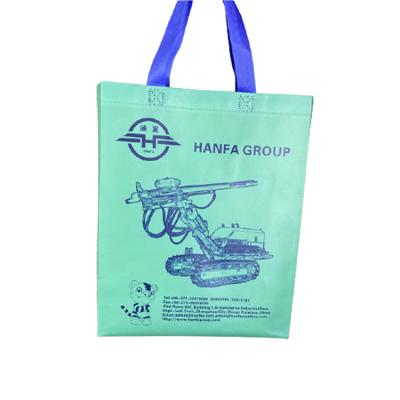 China Customized Design Recyclable Tote Eco Friendly Folding Reusable Non Woven Non Woven Shopping Bag for sale