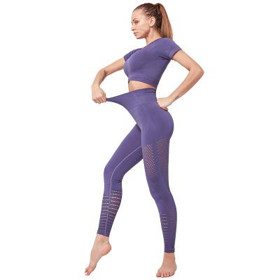 China Breathable Yoga Shockproof Bare Pants Sense Bra Sense High Waist Lift Hip Training Yoga Suit Female for sale