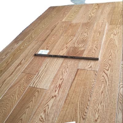 China Modern Solid Oak UV Lacquer Hardwood Flooring For Indoor Use for sale