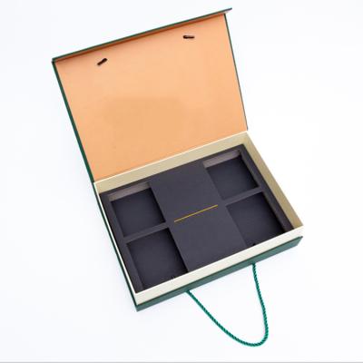 China Custom Magnetic Recyclable Gift Box Closure Box Paper Macaron Gift Box for sale