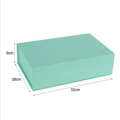 China Custom Plastic Recyclable Gift Box Paper Gift Box Cosmetic Packaging for sale