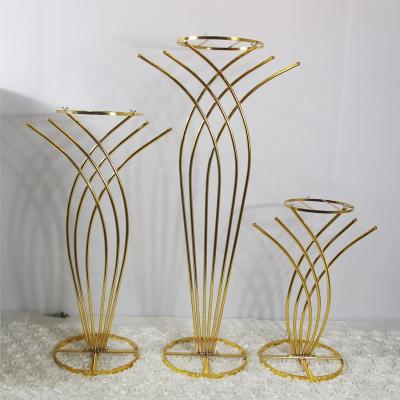 China Hot Selling Popular Shiny Table Flower Stand Gold Wedding Table Centerpiece Decoration Shiny Flower Stand AWHJ001 for sale