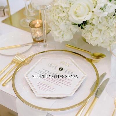 China Gold Balance Charger Sustainable Wedding Glass Dish For Table Supplies for sale