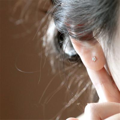 China TRENDY 925 Sterling Silver Plated 14k Gold Crystal Star Five-pointed Stud Earrings Women Simple Fashion Wedding Jewelry for sale