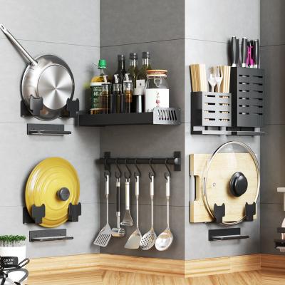 China Wholesale Viable Aluminum Wall Mounted Organizer Kitchen Rack Spice Hanging Cutlery Holders For Jar Lid Seasoning Dish Tableware for sale