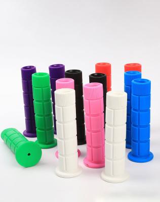 China Mountain Bikes Soft Rubber Mountain Bike Color Grips Checkered Dead Grips Fly Rubber Rides Grips for sale