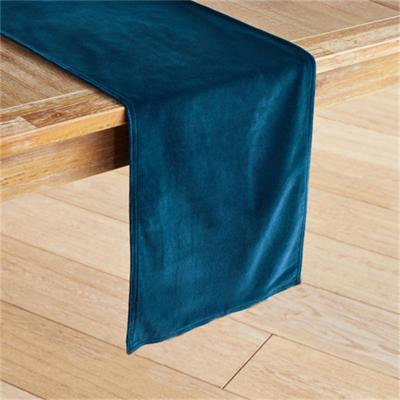 China 2021 New Solid Color Release OEM Solid Color Velvet Dinner Table Runner For Home for sale