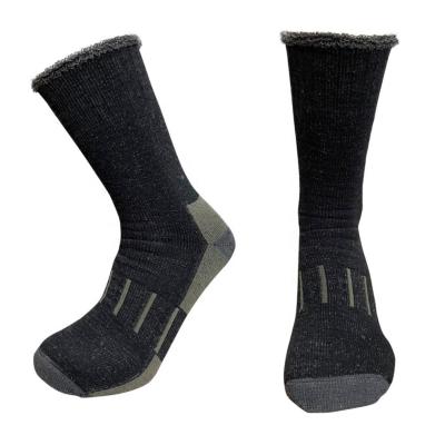 China Hot Selling Custom Made Winter Wool Ski Warm Thick Outdoor Merino Work Socks for sale