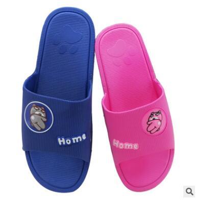 China New breathable summer cartoon men and women cute slippers indoor and outdoor anti-skid ventilation slippers for sale