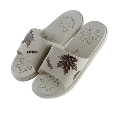 China Lightweight Indoor Household Bathroom Plastic Summer Breathable Male Slippers for sale