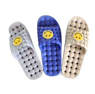 China Summer Fashion Home Slippery Breathable Indoor Bathroom Leak Plastic Slippers Men for sale