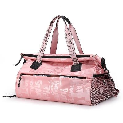 China OEM/ODM Acceptable Three Colors Fashion Luggage Travel Bags for Hiking and Travel for sale