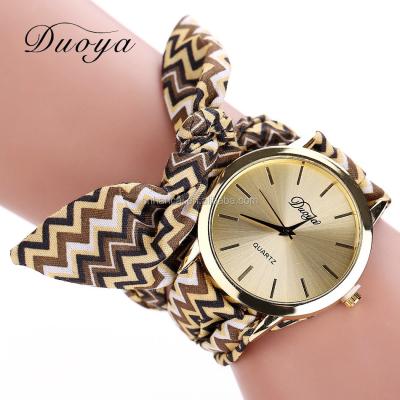 China Non-specific famous brand women gold fashion watches quartz watch ladies flower fabric wrist watch for girls gift for sale