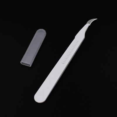 China Surgical Blade Sterile Surgical Instruments China Disposable Medical Surgical Blades /Scalpel en venta