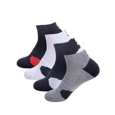 China 2020 OEM Terry 2020 Cotton Shorts Men Crew Sock Custom Sports Viable Personalized Colorful Luxury Men's Sports Basketball Golf Socks for sale