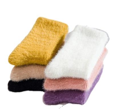 China Furry yarn fashion women's simple winter thongs new warm furry yarn sock girl custom made tube fluffy thongs comfortable soft wholesale for sale