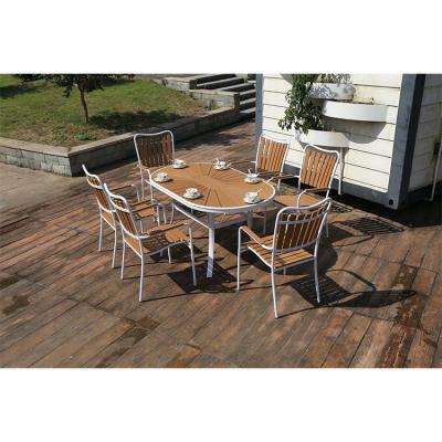 China Wholesale Lightweight Hotel Patio Chair Set Outdoor Furniture Outdoor Resort Table And Chair Set for sale