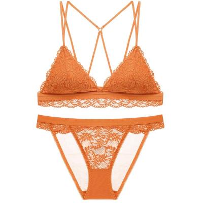 China Viable UK Lady Underwear Suit Push Up Bra Sets Lace Lingerie Panty Set Wireless Breathable Thin Bra for sale