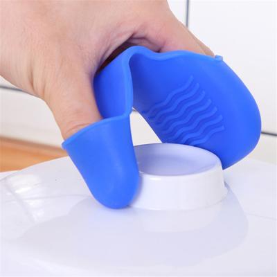 China Multicolor Durable Silicone Insulation Kitchen Tool Optional Thickened Bowl Clamp for sale