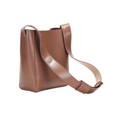 China Fashion Direct Bucket Women Handbags Luxury Designer Shoulder Bag Genuine Leather Trim With Factory Price for sale