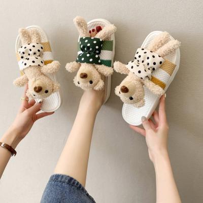 China Fashion Trend Women's Bear Slipper Animals Noble Bedroom One Size Fits All Teddy Bear Slipper for sale