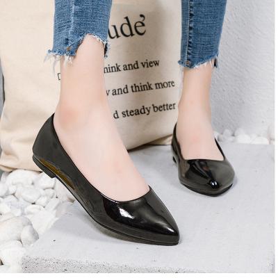 China Other In Running Ladies Shoes Bow Patent Leather Ballet Flat Boat Shoes Candy Color Dress Shoes For Women for sale