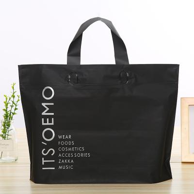 China Custom Plastic PE Bulk Recyclable Hang Shopping Bag Plastic Logo Printed Large Clothing for sale